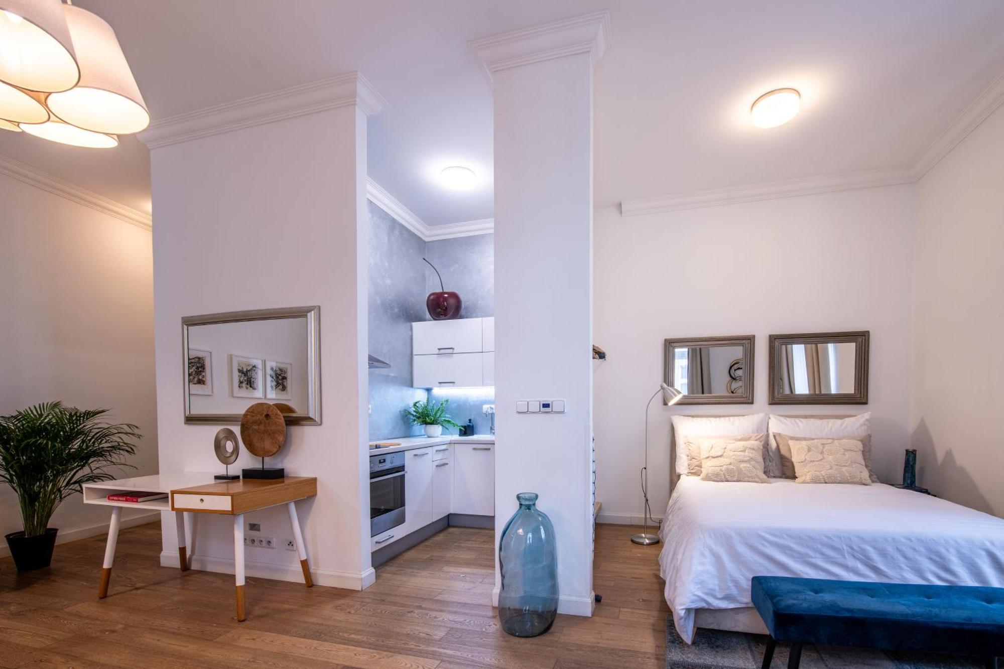 Modern Downtown Apt - Renovated, On Ideal Location Prag Eksteriør billede