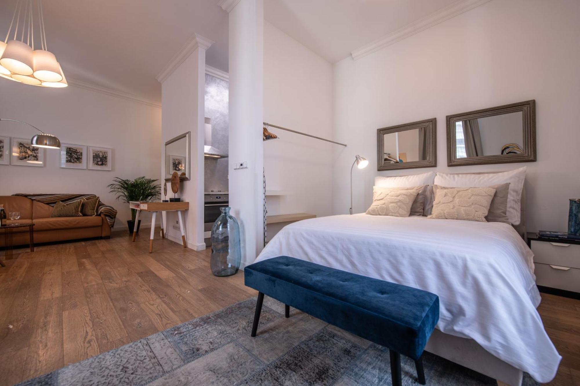 Modern Downtown Apt - Renovated, On Ideal Location Prag Eksteriør billede